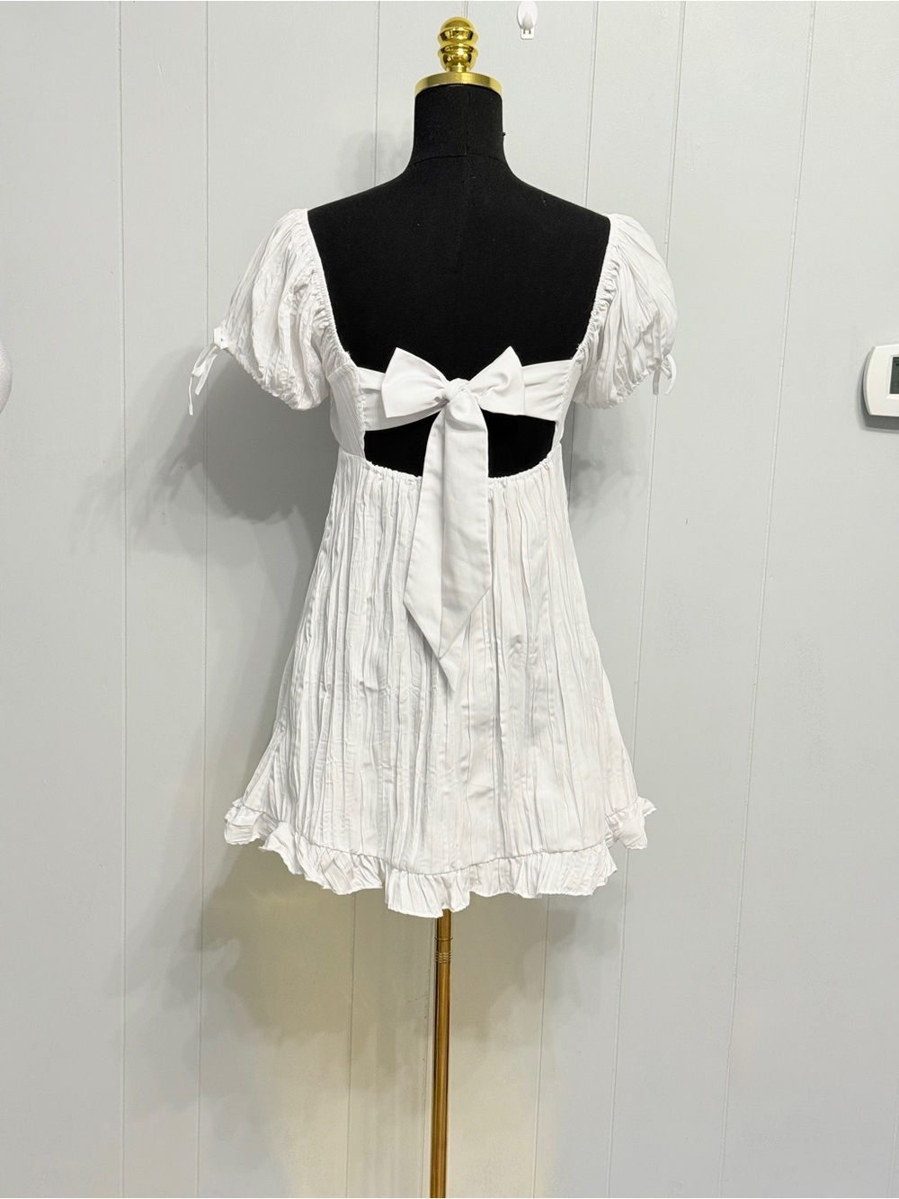 #13) Kimchi Blue White Puff-Sleeve Smocked Mini Dress